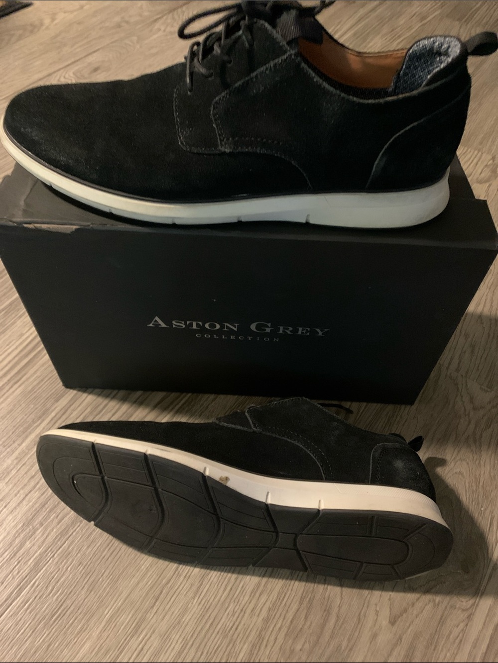 Aston Grey Men’s Black Suede Chukka Sneakers